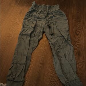 Aerie lounge jogger size small!